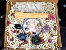 Load image into Gallery viewer, Pisces Crystals Set, Crystals for Pisces Gift Box, Pisces Birthday Box, Pisces Crystal Box, Pisces Crystals, Birthstones for Pisces