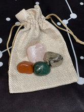 Load image into Gallery viewer, Taurus Crystal Gift Box, Deluxe Taurus Crystal Set, Large Crystal Set for Taurus, Taurus Gift Set, Large Taurus Gift Box, Deluxe Taurus Gift