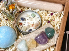 Load image into Gallery viewer, Libra Crystal Set, Libra Crystal Gift Box, Libra Crystal Gifts, Crystals for Libra, Libra Birthstones, Libra Stones, Libra Crystals Gift Set