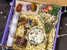 Load image into Gallery viewer, Birthday Crystal Gift Box, Crystals Gift Set, Crystal Infused Candle Set, Birthday Crystal Set, Birthday Crystal Box, Cancer Crystal Set
