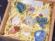 Load image into Gallery viewer, Raw Crystals Kit, Beginners Crystals Set, 10 Piece Stones Gift Box