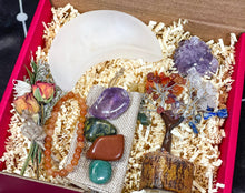 Load image into Gallery viewer, Virgo Deluxe Crystals Set, Virgo Crystals Box, Virgo Crystals Kit, Crystals for Virgo, Virgo Stones, Virgo Birthstones Set, Virgo Gift Set