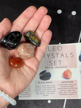 Load image into Gallery viewer, Leo Crystals Set, Leo Zodiac Gifts, Leo Crystal Box, Crystals for Leo, Leo Crystal Candle, Leo Birthstones, Leo Gift Set, Birthday Leo Box