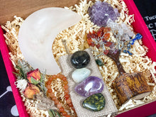 Load image into Gallery viewer, Aquarius Deluxe Zodiac Crystal Set