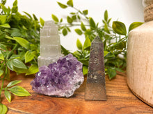 Load image into Gallery viewer, Crystal Home Kit, House Protection Set, Positive Energy Crystal Set, Purify Home Crystal Kit, Crystals House Kit, New Home Crystal Box