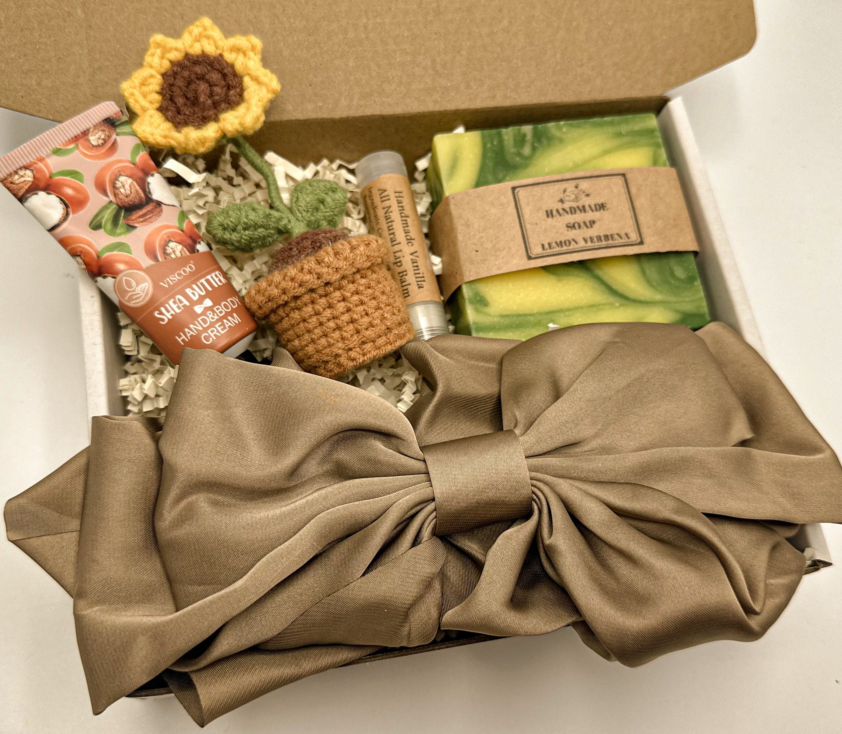 Birthday Gift Basket, Birthday Gift Box, Sister Birthday Gift, Happy Birthday Box, Womens Birthday Gift, Best Friend Birthday, Hygge Box