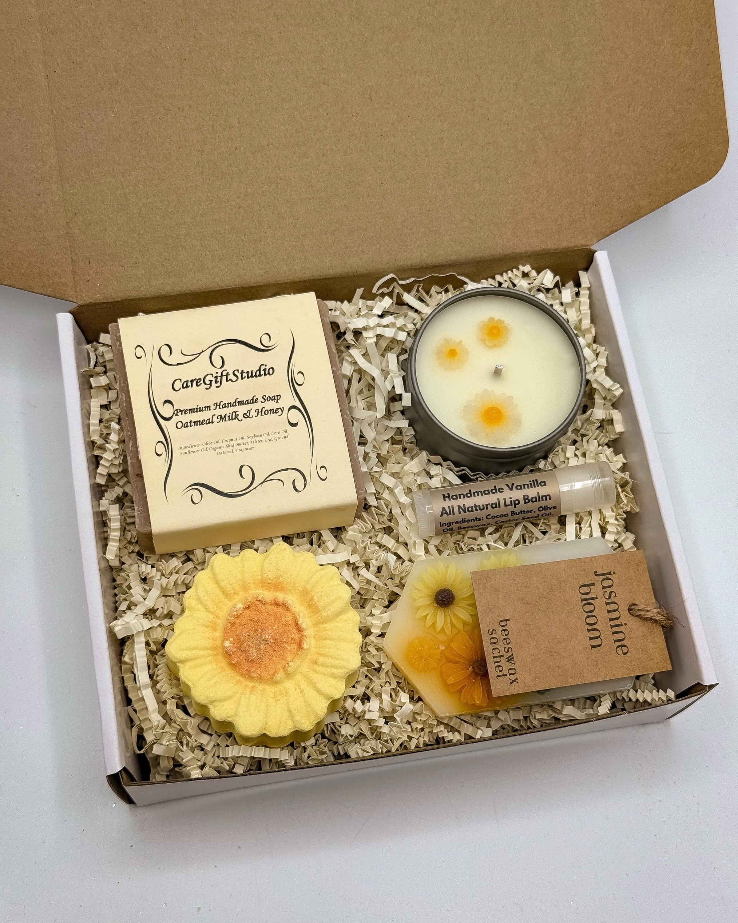Self Care Gift Box – Relaxation Spa Set, Cozy Birthday for Mother