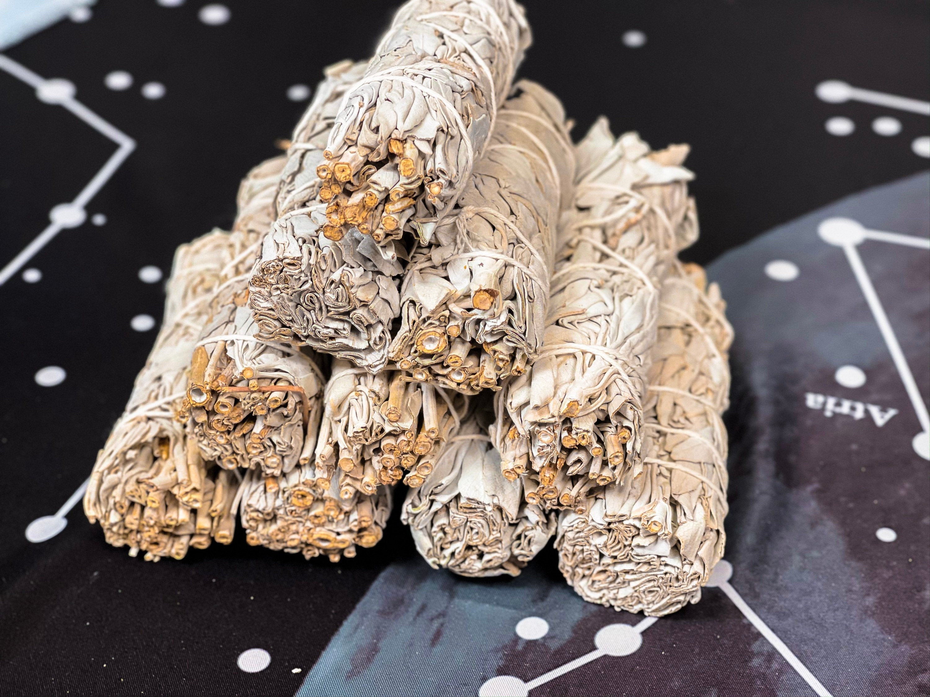 Gemini Crystal Set, Gemini Crystals, Gemini Gift Set, Gemini Zodiac Crystal Set, Gemini Gemstone Set, Crystals for Gemini, Gemini Wood Box