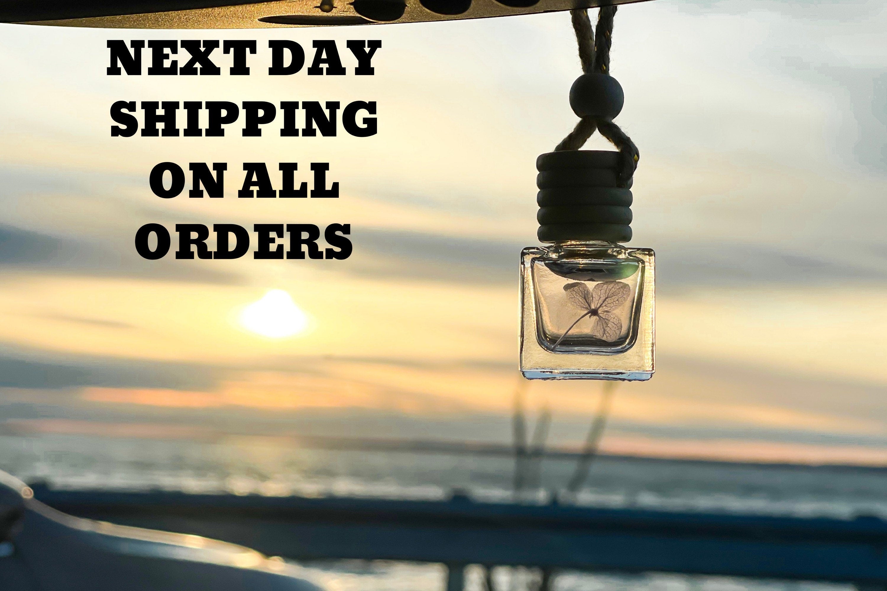 Hanging Car Diffuser with Dried Flowers, Dried Flower Car Air Freshener, Car Diffuser with Natural Fragrances from Essential Oils, Diffuser