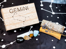 Load image into Gallery viewer, Gemini Crystal Set, Gemini Crystals, Gemini Gift Set, Gemini Zodiac Crystal Set, Gemini Gemstone Set, Crystals for Gemini, Gemini Wood Box
