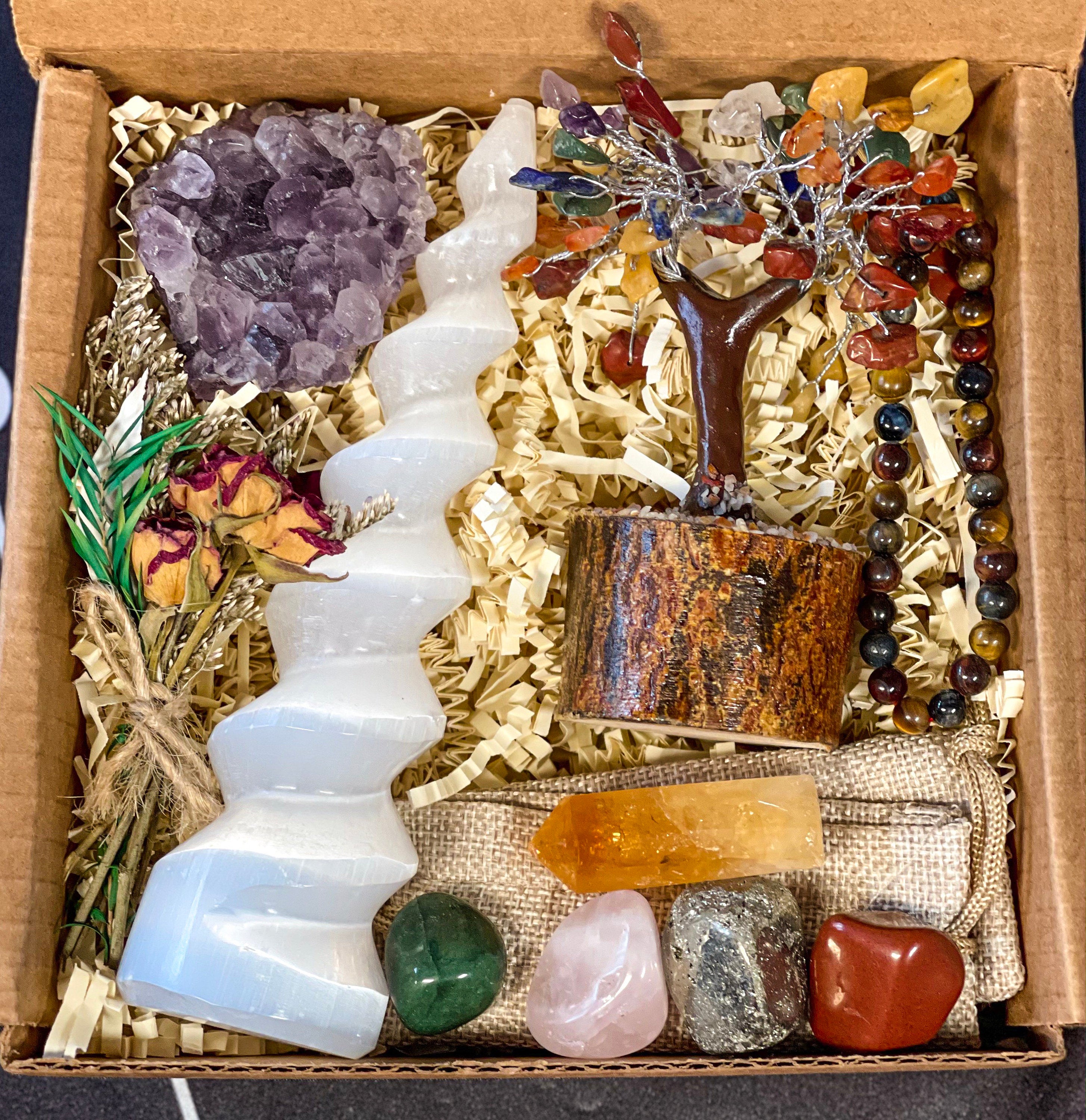 Taurus Crystal Gift Box, Deluxe Taurus Crystal Set, Large Crystal Set for Taurus, Taurus Gift Set, Large Taurus Gift Box, Deluxe Taurus Gift