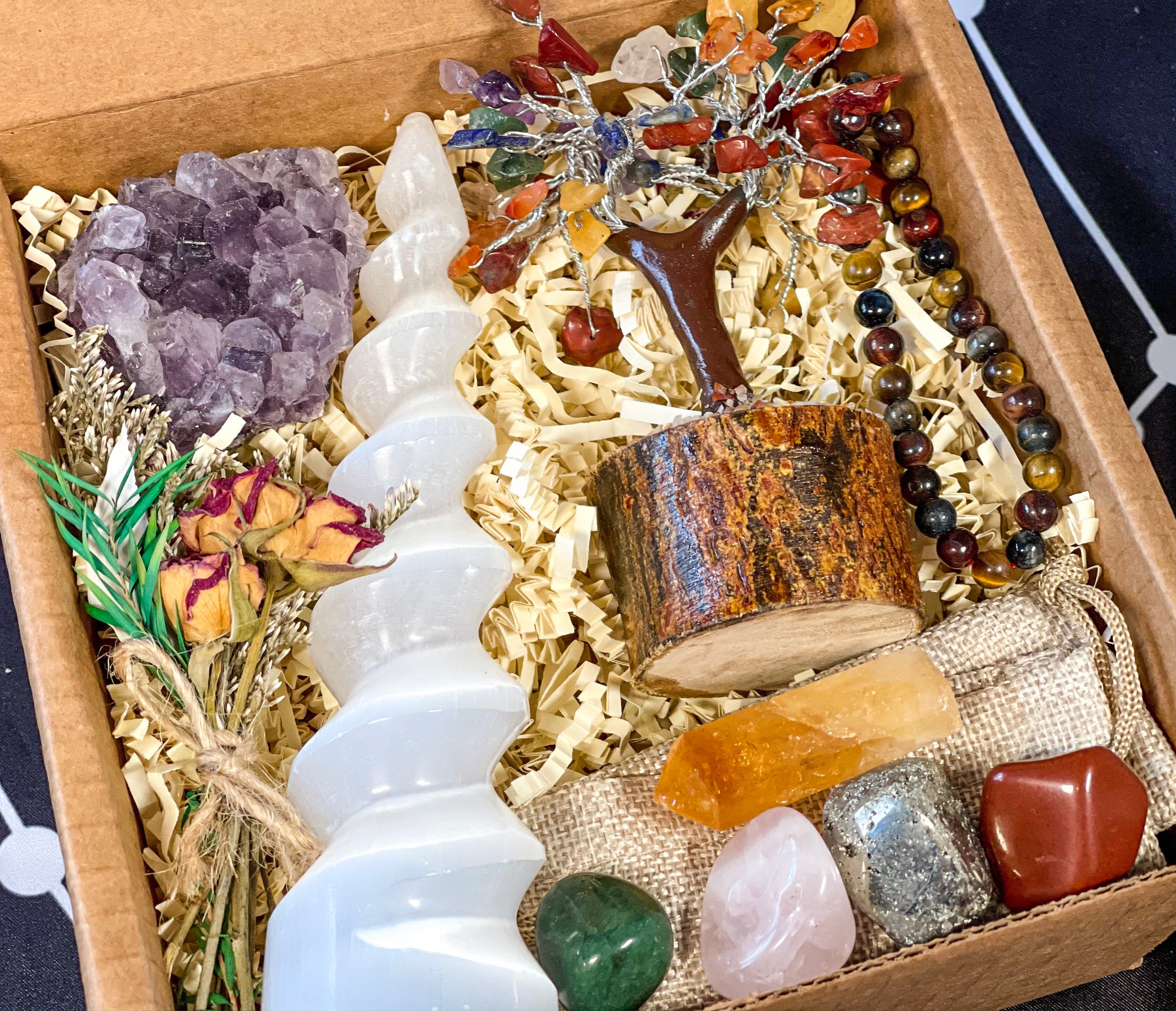 Taurus Crystal Gift Box, Deluxe Taurus Crystal Set, Large Crystal Set for Taurus, Taurus Gift Set, Large Taurus Gift Box, Deluxe Taurus Gift