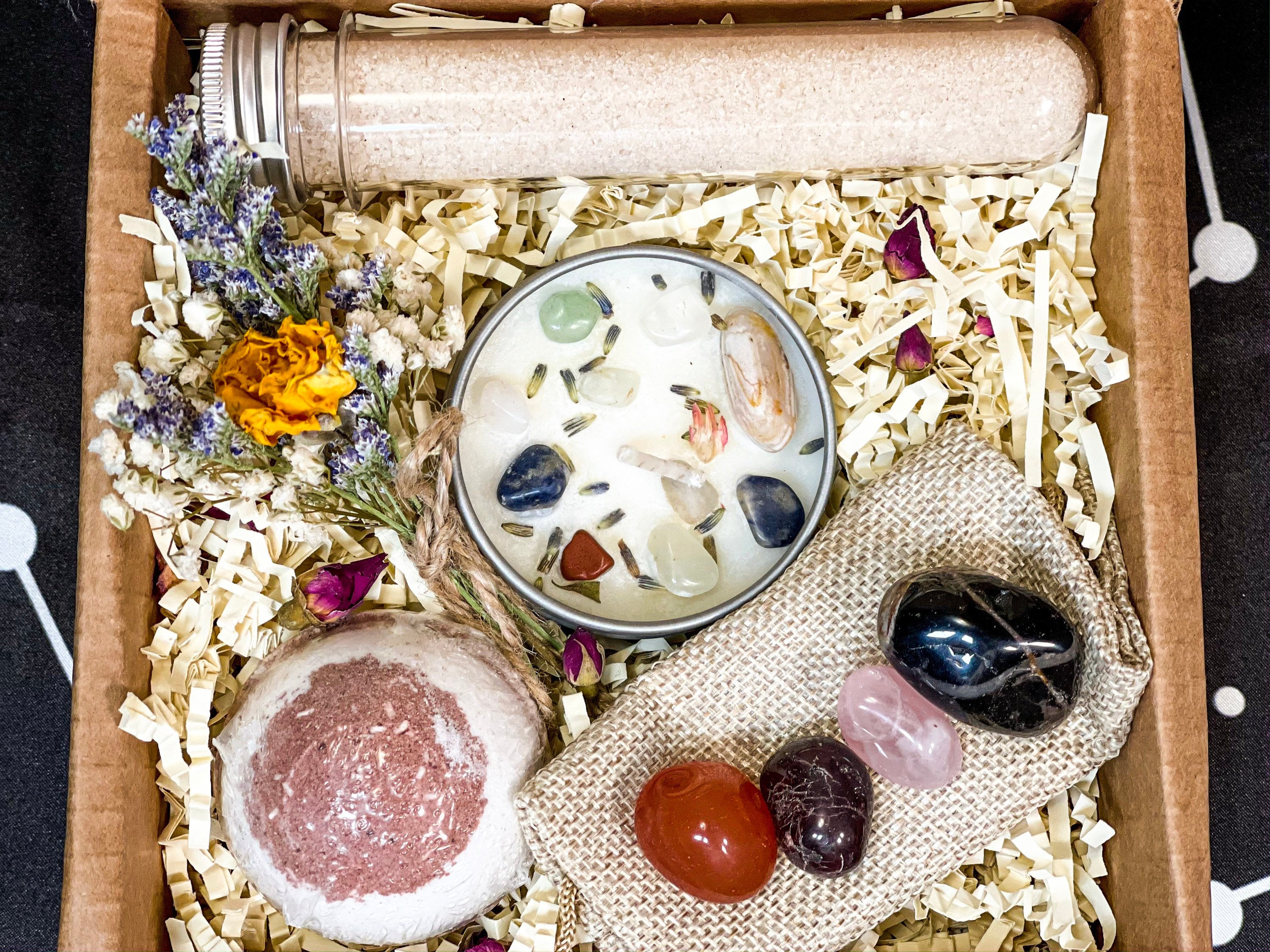 Capricorn Crystal Gift Set