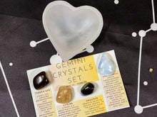 Load image into Gallery viewer, Gemini Crystals, Gemini Crystal Set, Gemini Crystal Box, Crystals for Gemini, Gemini Set, Birthstones Gemini, Gemini Stones
