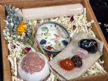 Load image into Gallery viewer, Capricorn Crystal Gift Set
