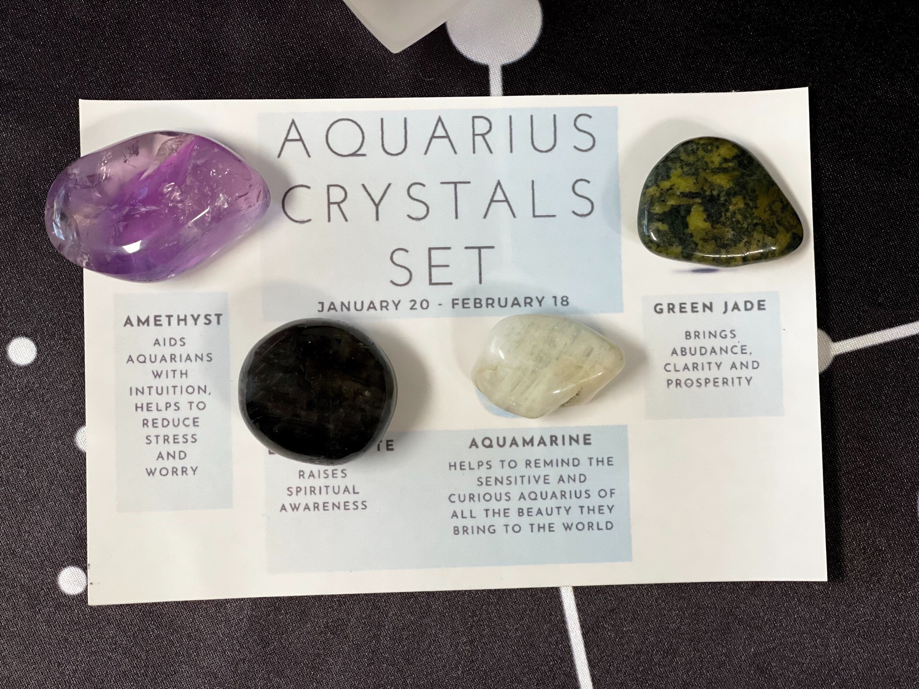 Aquarius Crystals Zodiac Set with Birthstones