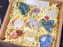 Load image into Gallery viewer, Raw Crystals Kit, Beginners Crystals Set, 10 Piece Stones Gift Box
