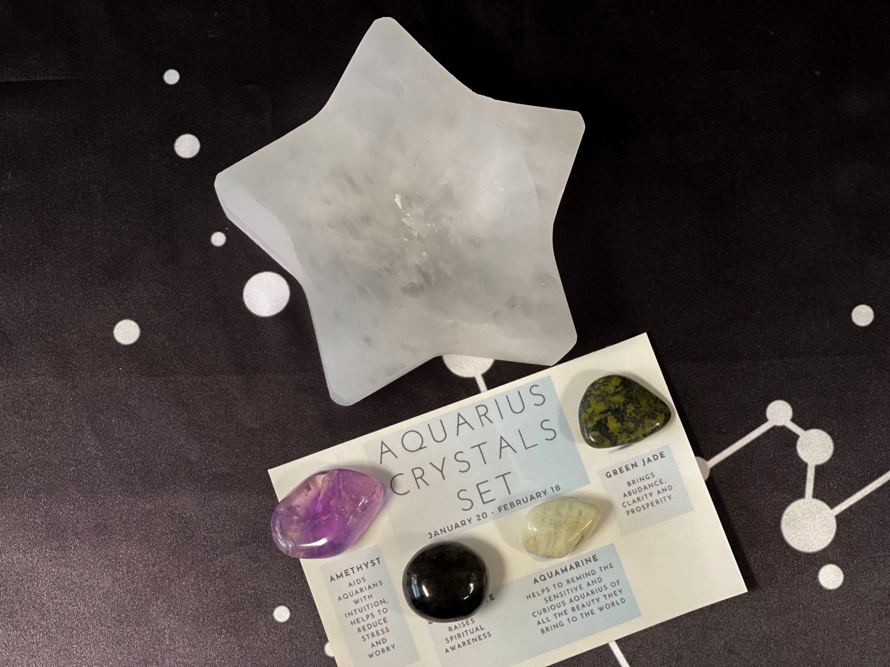 Aquarius Crystals Zodiac Set with Birthstones
