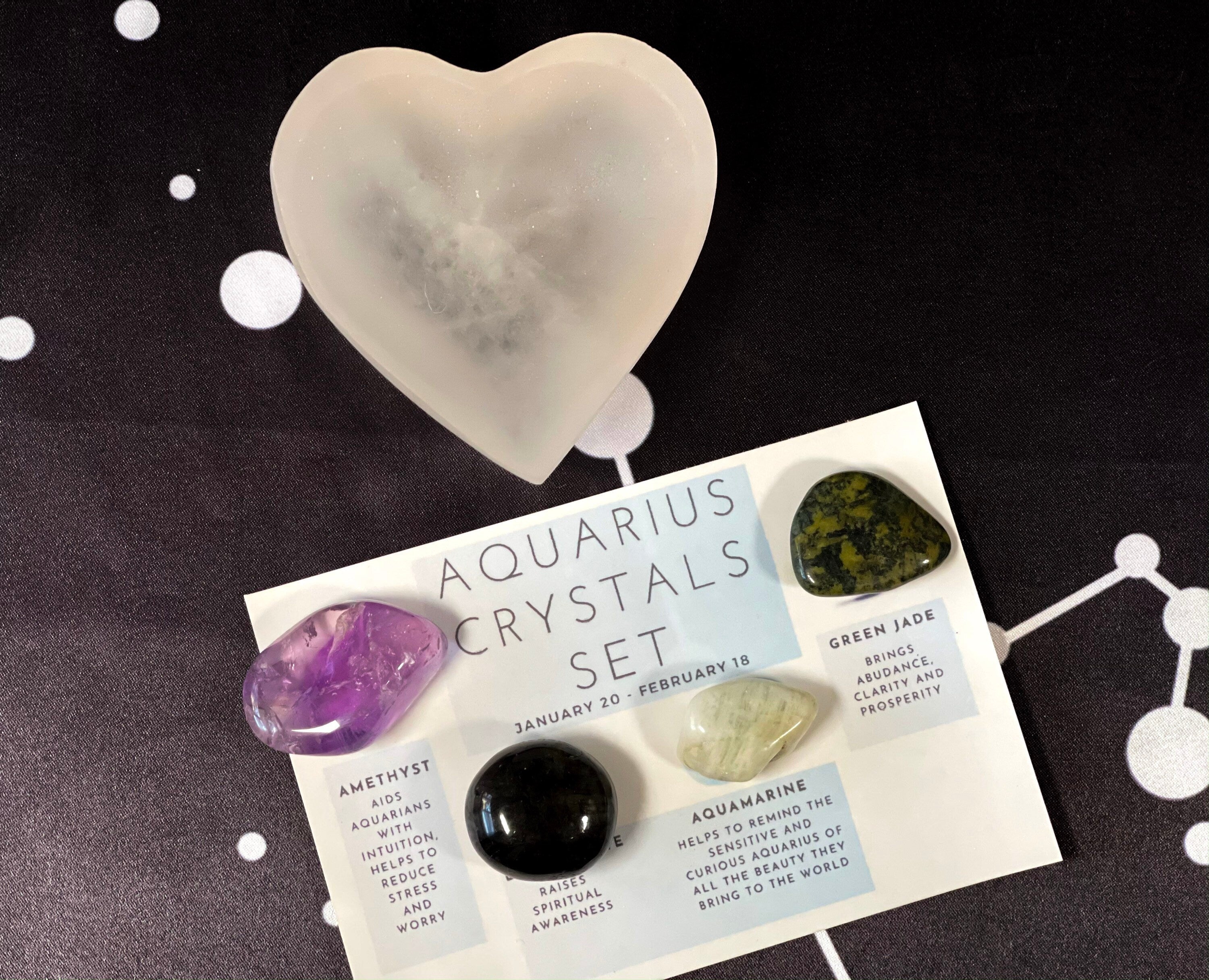 Aquarius Crystals Zodiac Set with Birthstones