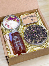 Load image into Gallery viewer, Sympathy Gift Box, Sympathy Basket, Gift Box for Loved Ones, Sympathy Tea Gift Set, Sympathy Gifts, Thinking of You Organic Tea Care Package
