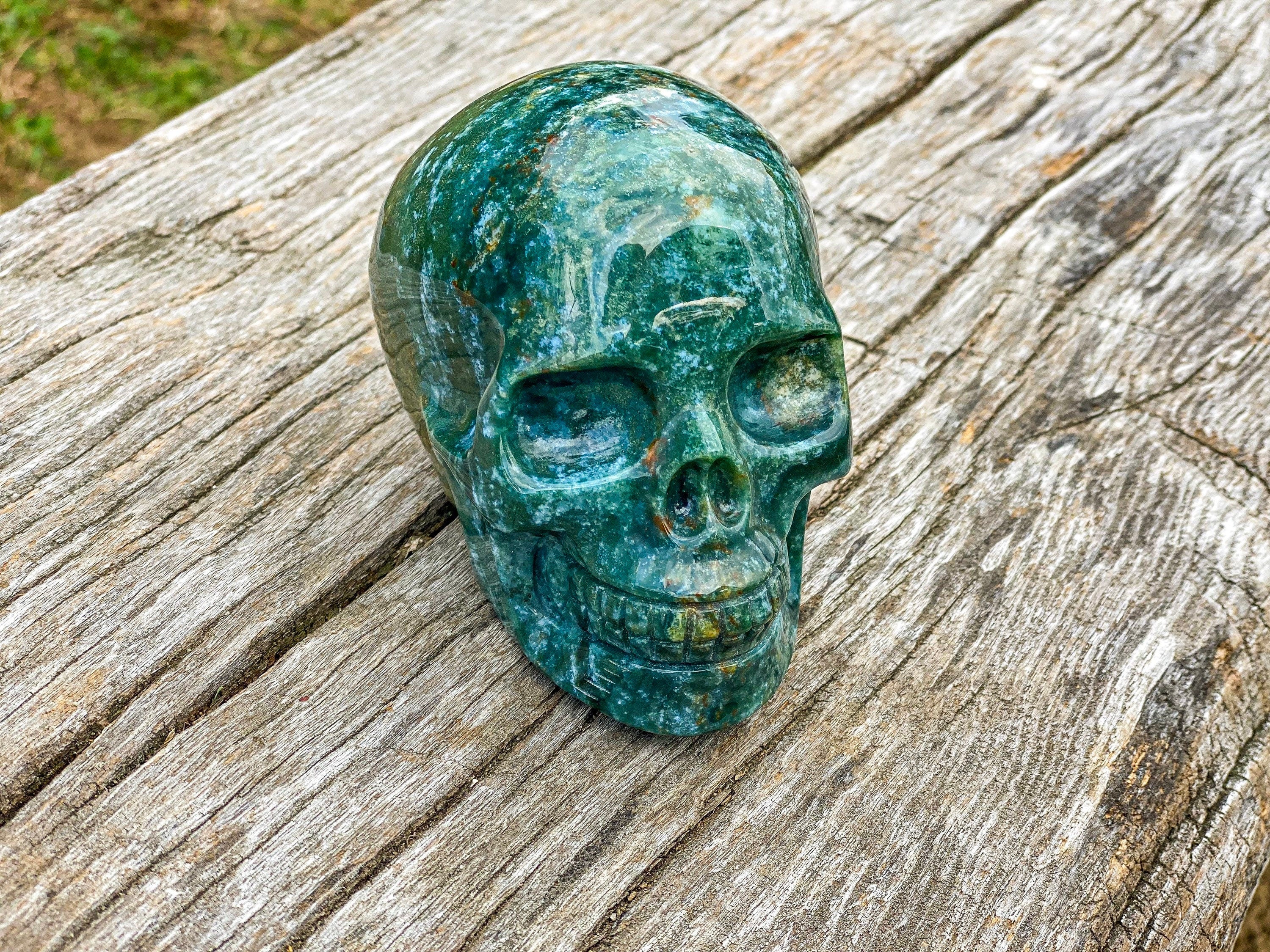 Moss Agate Large Skull, Natural Gemstone Moss Agate Skull 1.8 Pound, Large Moss Agate Crystal Skull, Skull Moss Agate, Carving Large Skull