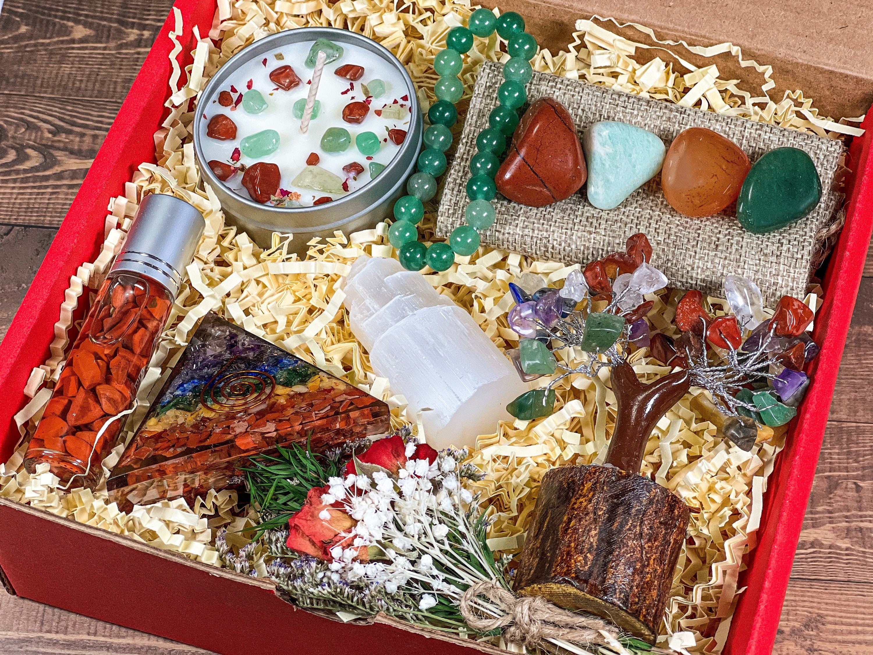 Deluxe Crystals Gift Box, Witch Gift Kit, Crystals Gift Set, Gemstone Gift Box Set, Crystals Gift for Her, Stones Set for Birthday