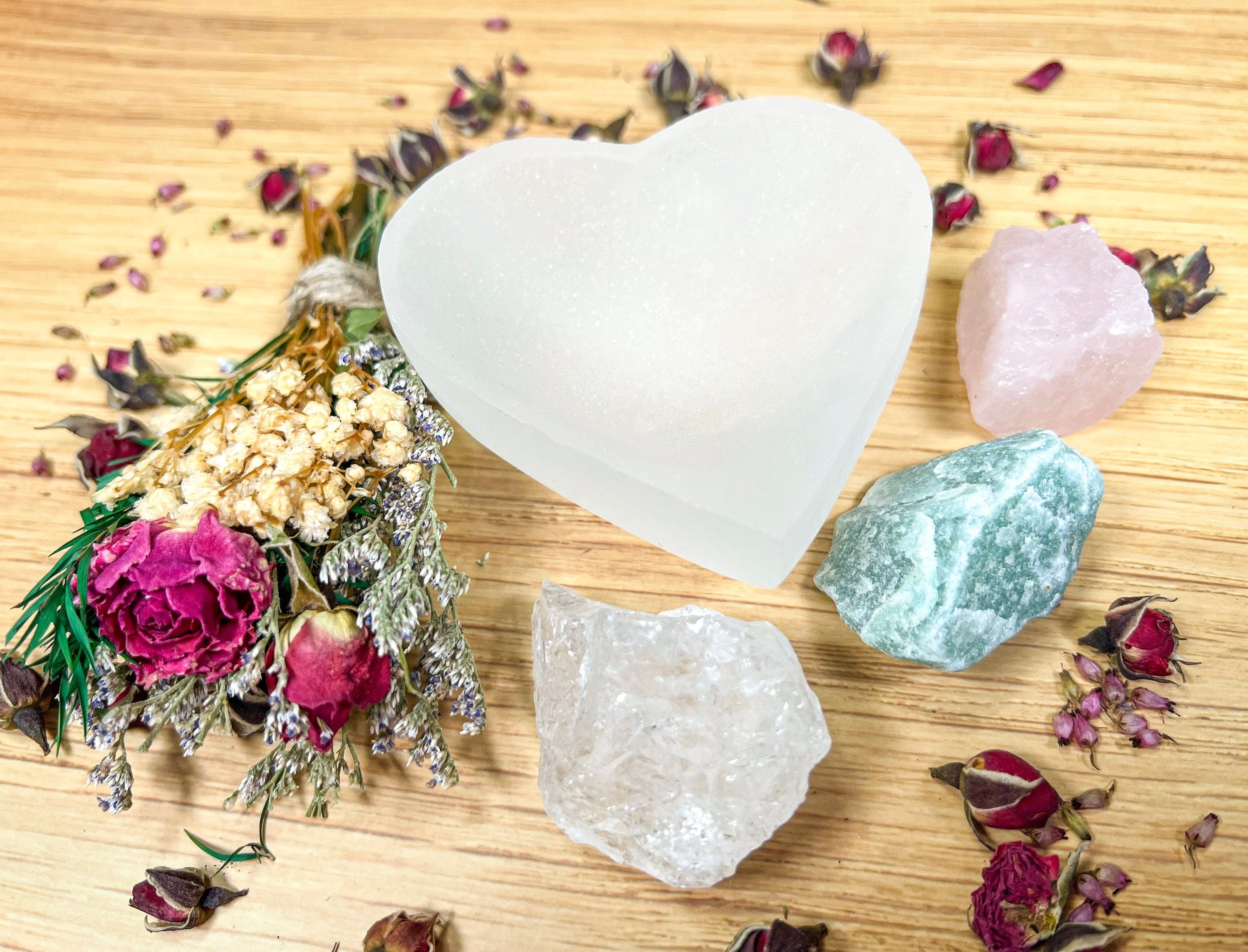 Self Love Crystals Set, Raw Love Crystals, Crystals Kit for Love, Manifesting Love Crystals Gift Box, Attract Love Crystal Set