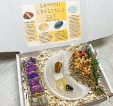 Load image into Gallery viewer, Gemini Crystals Set, Gemini Kit, Crystals For Gemini, Gemini Birthday Box, Gemini Birthstones, Gemini Stones, Gemini Crystal Gift Box
